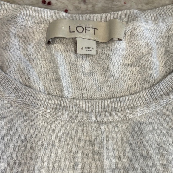 LOFT Womens Gray Sweater Blouse with Blue Green Flower Pattern - Size M - Picture 2 of 4